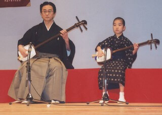 ジュニア民謡・三味線教室（個人30分） | よみうりカルチャー自由が丘 ...